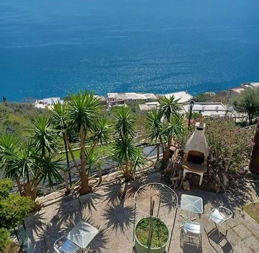 Panoramic Villa In Amalfi
